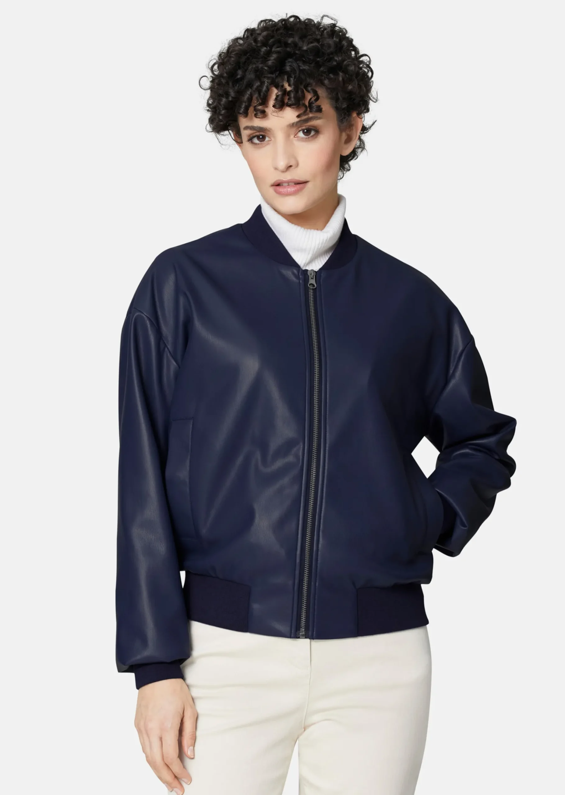 Bomberjacke in cooler Leder-Optik