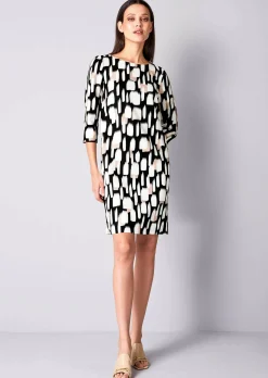 Etuikleid mit Paspelierungen aus elastischer Webware