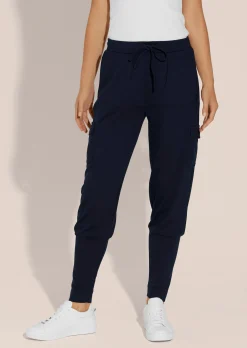 Jogg-Pants im Baggy-Style