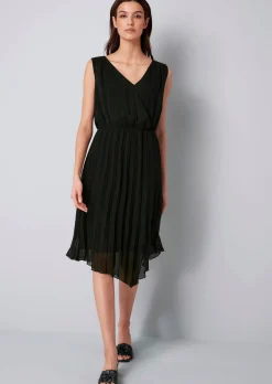 Kleid mit modischem Plissee