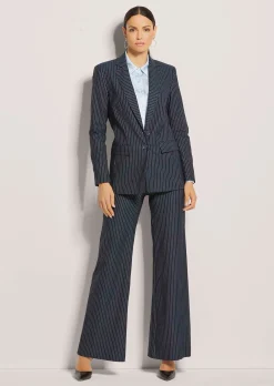 Langer, taillierter Blazer