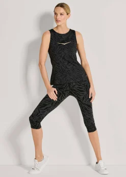 Sport-Top mit dezentem Ton-in-Ton Print
