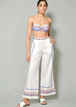 Strandhose mit bunter Stickerei