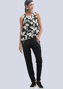 Top mit grafischem Allover Print